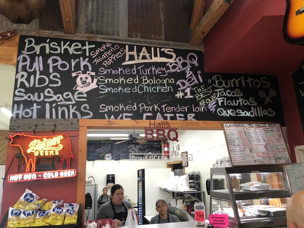 Hall's Deli And Bbq